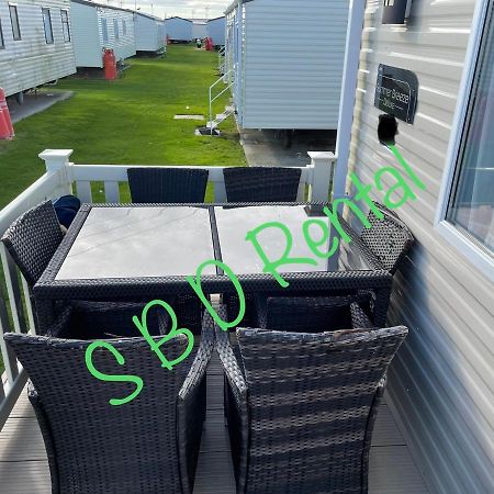 Summer Breeze Deluxe Caravan Rental Saint Osyth المظهر الخارجي الصورة