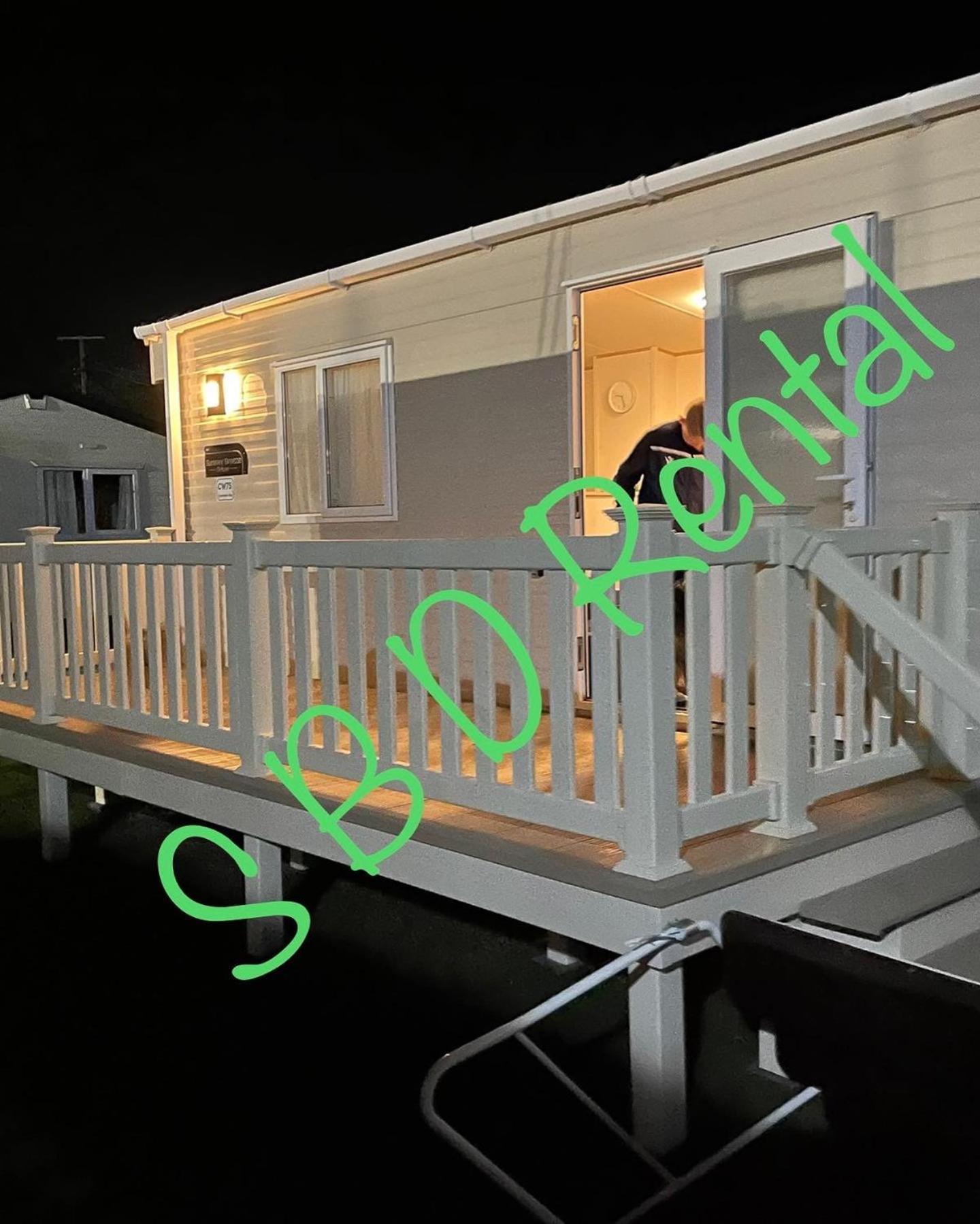 Summer Breeze Deluxe Caravan Rental Saint Osyth المظهر الخارجي الصورة